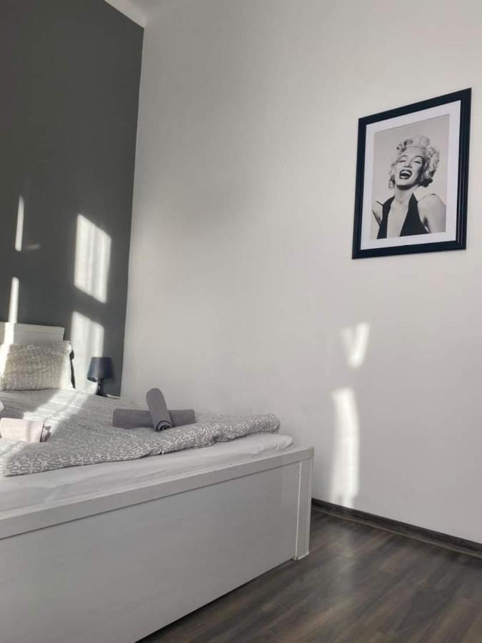 Apartament Szafir Rzeszów Exteriör bild